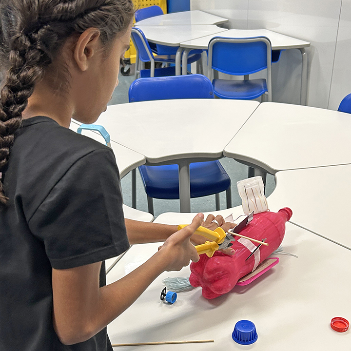 maker_720x720 maker_720x720